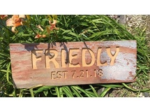 Friedly-Name Board